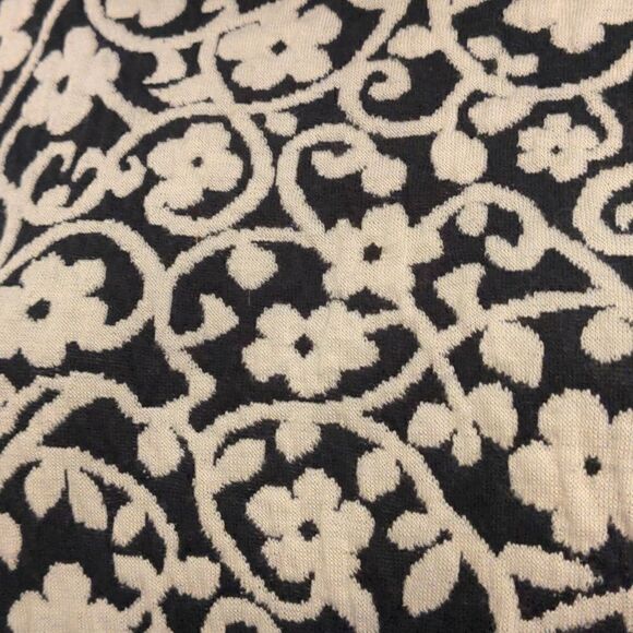 Avalanche Collection Black + White Floral Knit Bodycon Dress Faux Fur Collar Sz4 - Picture 4 of 7